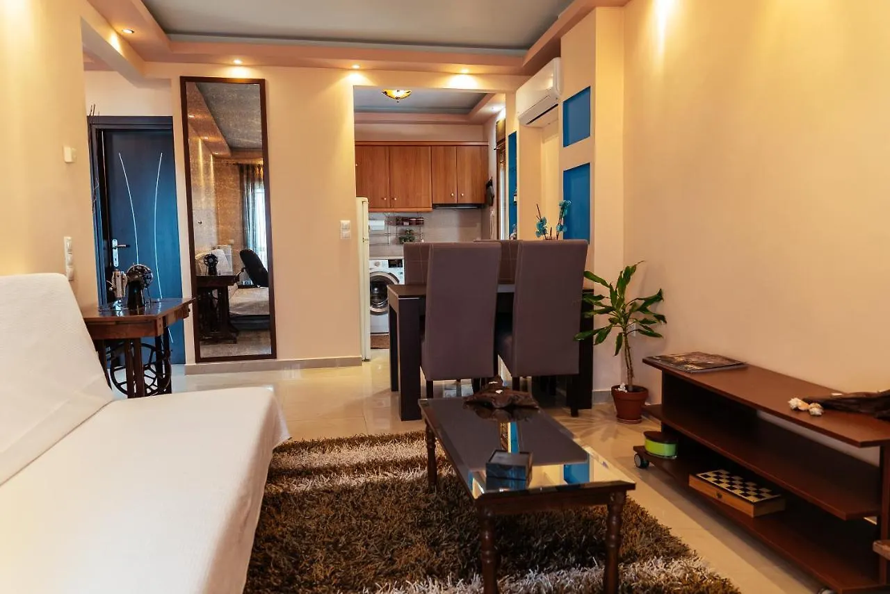 아파트 Cozy Place Near Historic Center 테살로니키