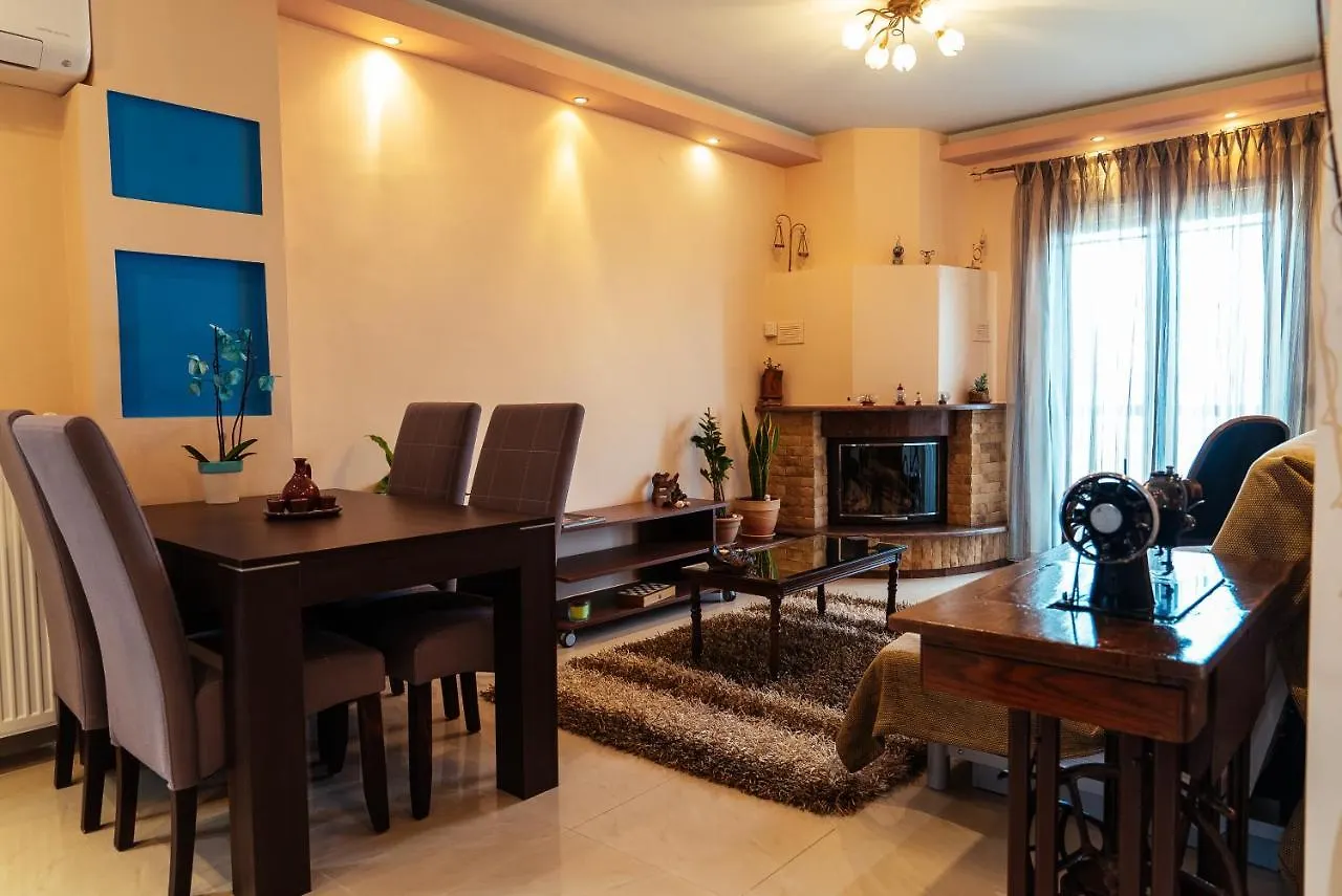 Cozy Place Near Historic Center 테살로니키 아파트